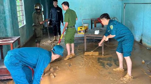 Bình yên từ những việc làm "không tên"