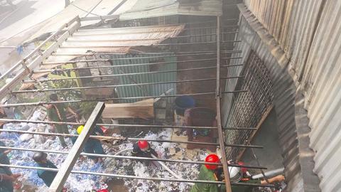 Hỏa hoạn thiêu rụi 9 xe điện chở khách du lịch ở chùa Hương Tích
