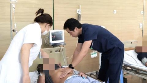 Người đàn ông nguy kịch sau khi ăn tiết canh, lòng lợn