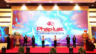 Kỷ niệm 40 năm ngày Báo Pháp luật Việt Nam phát hành số đầu tiên