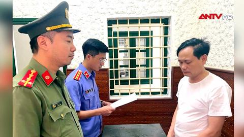 Bắt đối tượng sử dụng giấy tờ giả của cơ quan, tổ chức