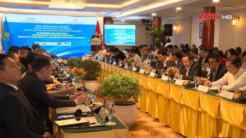 Thúc đẩy hợp tác phát triển trung tâm tài chính quốc tế