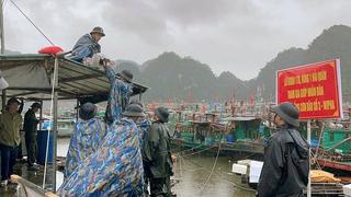 Chung tay ứng phó bão mạnh