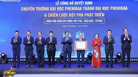 Thủ tướng dự lễ công bố quyết định chuyển Trường Đại học Phenikaa thành Đại học Phenikaa