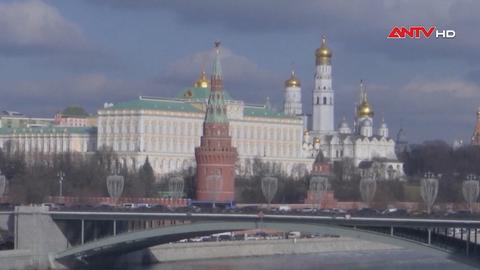 Điện Kremlin lên tiếng trước thông tin Mỹ tái triển khai vũ khí hạt nhân tới Anh