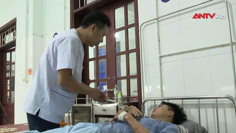 Tập trung cứu chữa các nạn nhân trong vụ lật xe khách