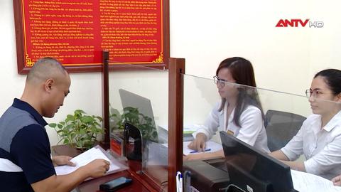  Hỗ trợ người dân giải quyết thủ tục đất đai ở cấp xã, phường