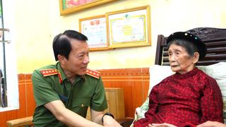 Hoạt động nổi bật của Lãnh đạo Bộ Công an tuần qua
