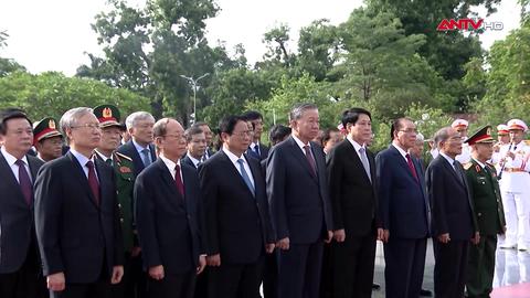 Những tượng đài bất tử