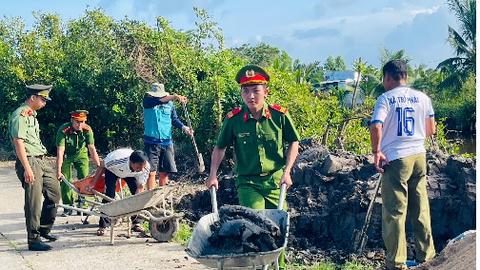 Hỗ trợ xây dựng nhà mới cho hội viên Hội Cựu CAND có hoàn cảnh khó khăn
