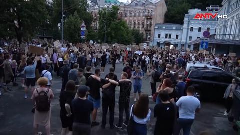 Ukraine triệt phá đường dây tham nhũng quy mô lớn về quốc phòng
