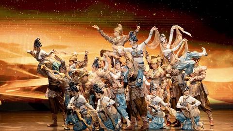 Chương trình nghệ thuật “Sắc màu Trung Hoa” 