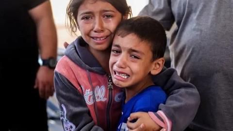Phụ nữ và trẻ em trong khủng hoảng nhân đạo ở Gaza