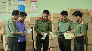 Phát hiện đường dây in sách giáo khoa giả trị giá 15 tỷ đồng