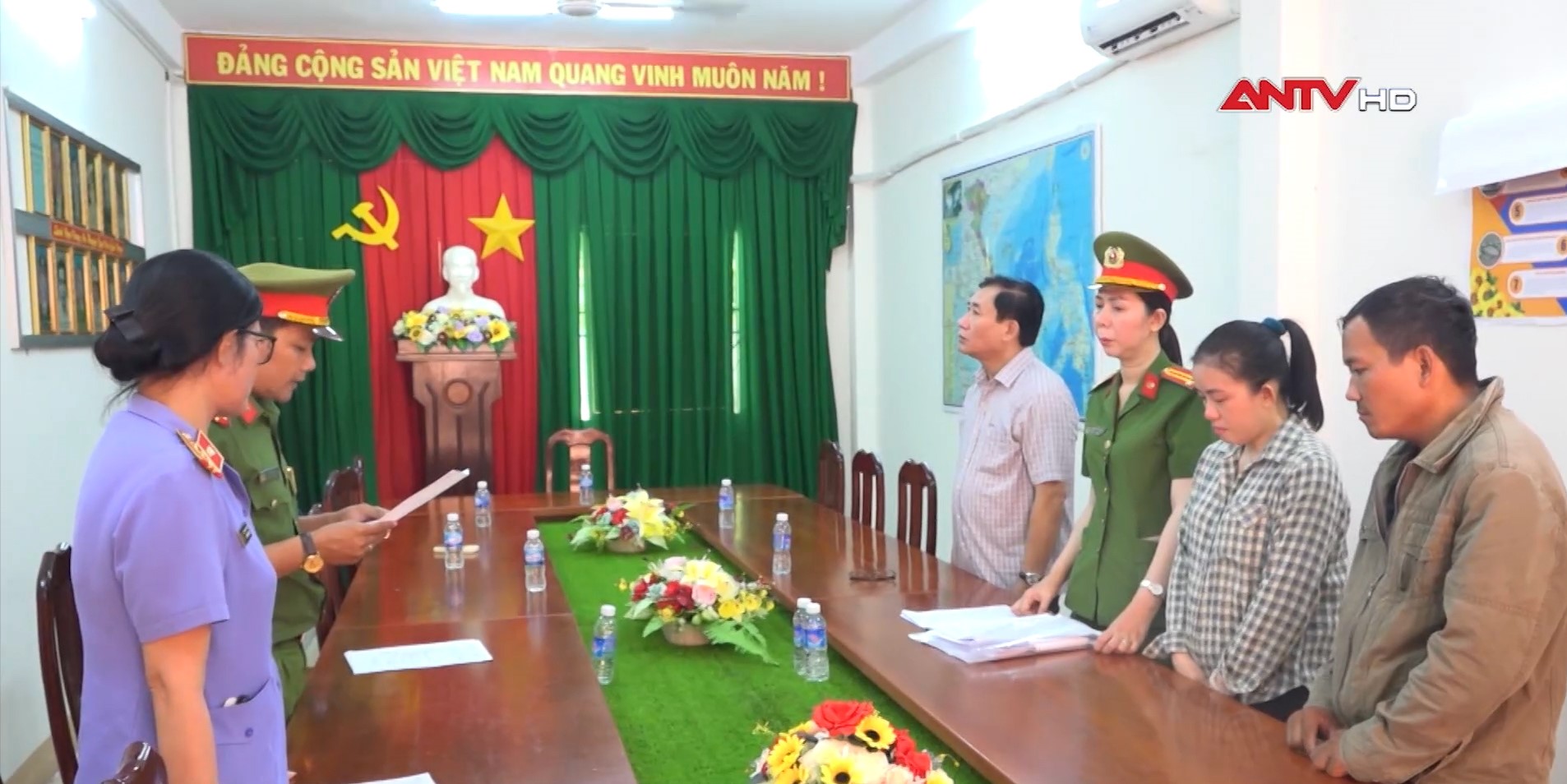 Khởi tố, bắt nữ chủ hụi chiếm đoạt hơn 8 tỷ đồng