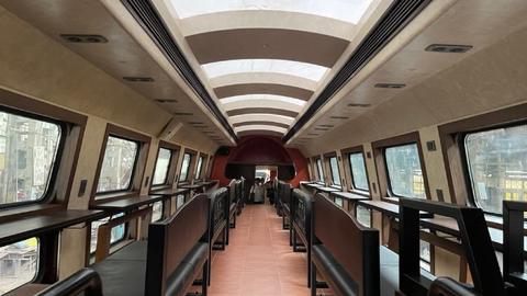 Hà Nội sắp vận hành tàu du lịch 2 tầng