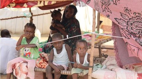 Xung đột tại Sudan: Hàng chục người tại trại tị nạn thiệt mạng          
