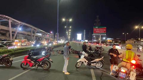 Cảnh sát giao thông TP.HCM vây bắt, khởi tố nhiều “quái xế”
