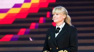 Nga có nữ thuyền trưởng đầu tiên của tàu phá băng hạt nhân