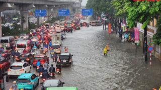 Bão số 5 suy yếu, mưa lớn diện rộng Bắc và Trung Bộ