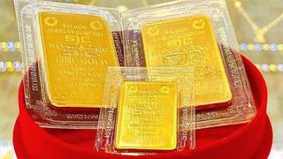 Giá vàng miếng vượt 134 triệu đồng/lượng, cao nhất lịch sử
