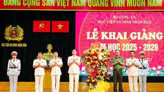  Bảo đảm nguồn nhân lực chất lượng cao đáp ứng công tác công an trong tình hình mới 