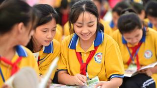 Học sinh công lập chính thức được miễn học phí 