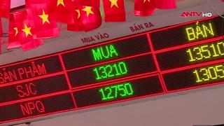 Người dân đổ xô mua vàng khi giá lập đỉnh
