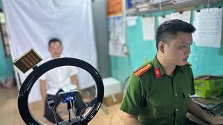 Công an tỉnh Lạng Sơn đồng bộ các giải pháp đổi thẻ đảng viên 