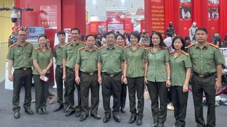 Đoàn đại biểu Cục Truyền thông CAND tham quan Triển lãm “80 năm hành trình Độc lập – Tự do – Hạnh phúc”