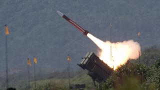 Ukraine đề nghị Mỹ cung cấp vũ khí tầm xa nếu Nga bác thỏa thuận ngừng bắn