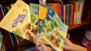 Một bộ sách giáo khoa thống nhất, thực hiện ra sao?