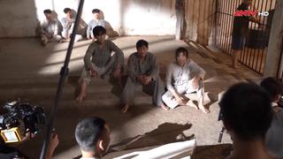 Tỉ mỉ như làm bối cảnh phim lịch sử 