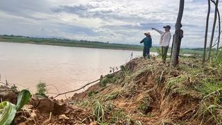 Sạt lở bờ đê sông Chu khiến người dân bất an