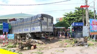 Ghi nhận tại hiện trường vụ xe tải lao vào chợ gây nhiều thương vong