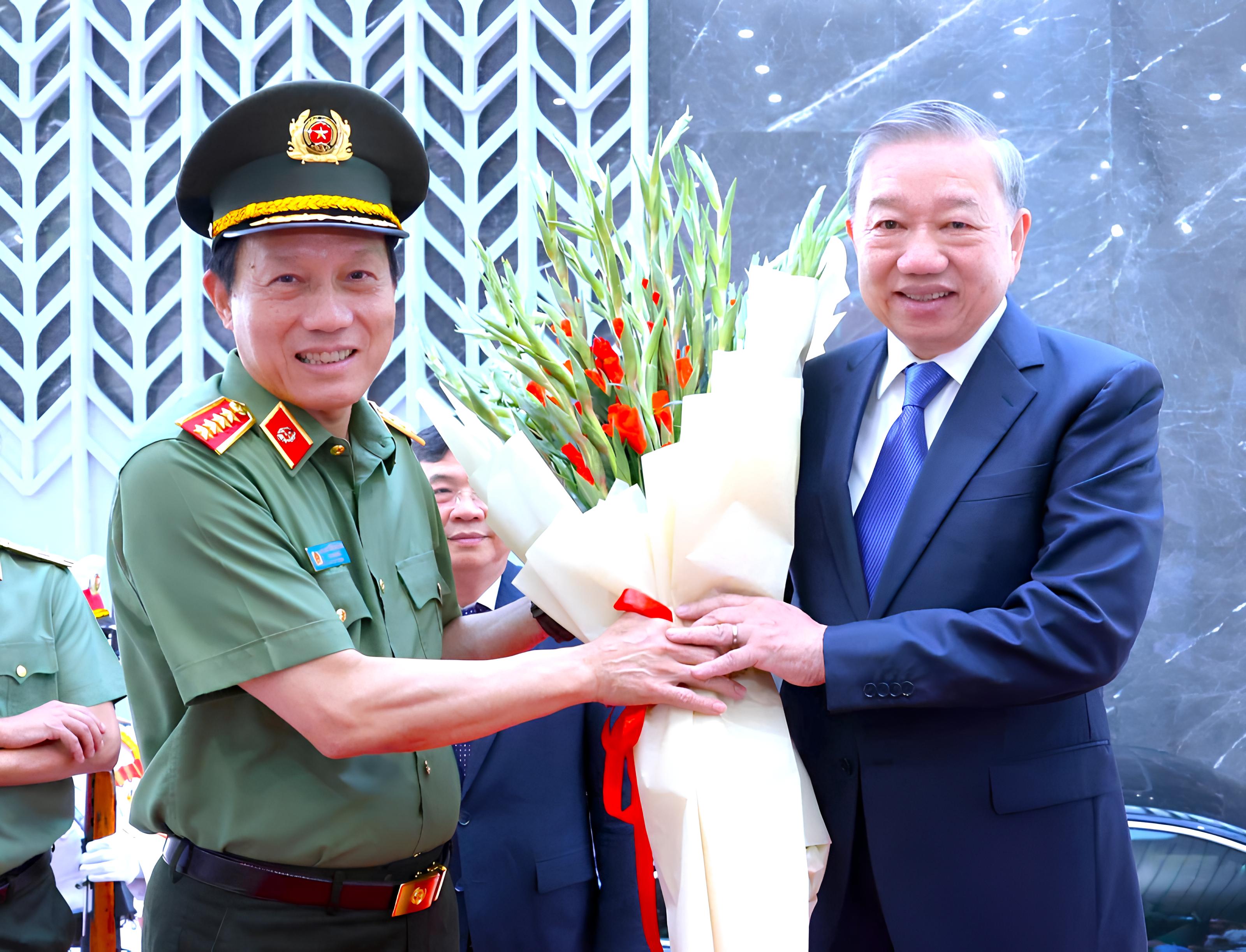 Bộ trưởng Lương Tam Quang trân trọng chào đón Tổng Bí thư Tô Lâm tới dự cuộc gặp mặt thân mật điển hình tiên tiến Đại hội Thi đua 