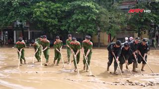 Khắc phục hậu quả thiên tai, dọn dẹp trường lớp