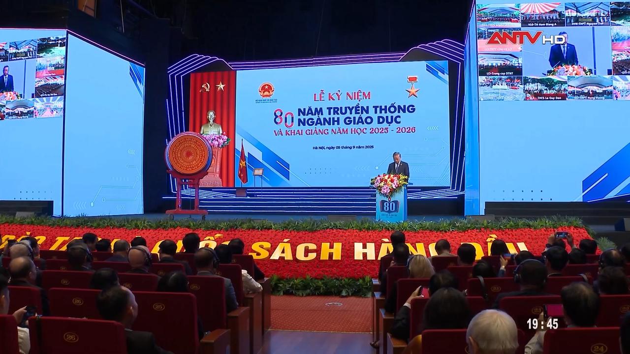 Tuyên truyền Nghị quyết 71 về đột phá phát triển giáo dục và đào tạo