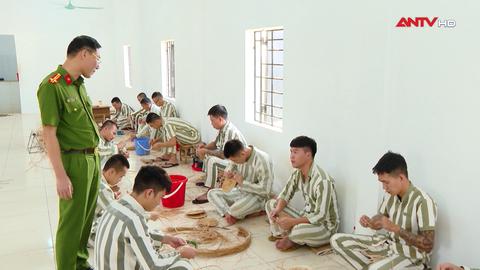 Từ chính sách nhân đạo đến thông điệp nhân quyền