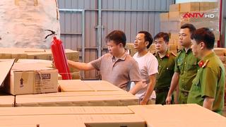 Khởi tố giám đốc công ty sản xuất hàng triệu bình chữa cháy giả