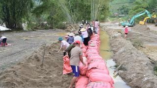 Lào Cai ứng phó hoàn lưu bão, Nghệ An bỏ lệnh cấm tàu
