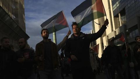 Tuần hành kêu gọi ngừng bắn ở Gaza