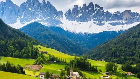 Italy: Khai thác mỏ dữ liệu kỹ thuật số giữa lòng núi Dolomites 