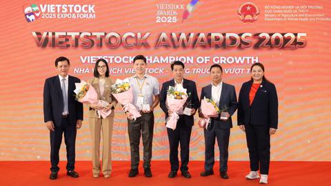 13 doanh nghiệp được vinh danh tại Vietstock Awards 2025 