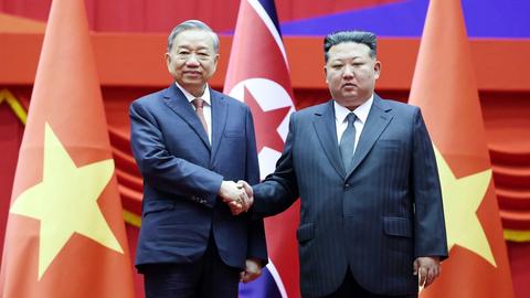 Tổng Bí thư Tô Lâm hội đàm với Tổng Bí thư, Chủ tịch Quốc vụ Triều Tiên Kim Jong Un
