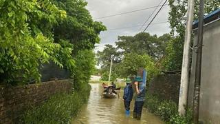 16.000 người dân xã Trung Giã bị cô lập