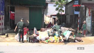 Hỗ trợ người dân, trường học xã Trung Giã dọn vệ sinh