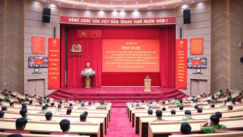 Tạo hành lang vững chắc trong quản lý, huấn luyện và sử dụng động vật nghiệp vụ trong CAND