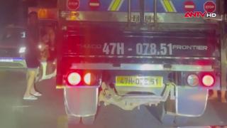 Khởi tố đối tượng đánh tài xế sau va chạm giao thông