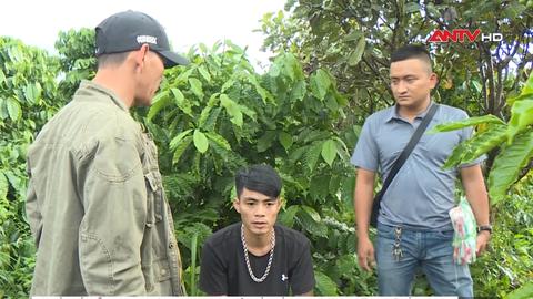 Bắt đối tượng mua bán 2,5 bánh heroin